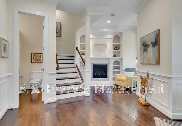 901 N Carolina Ave SE #2 — Photo 6