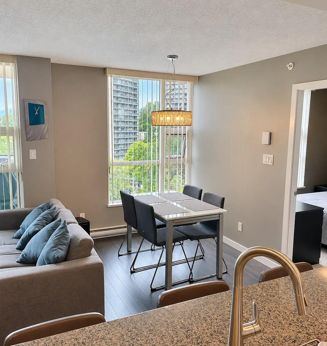1 bed, 655 sqft, $2,400 — Photo 3