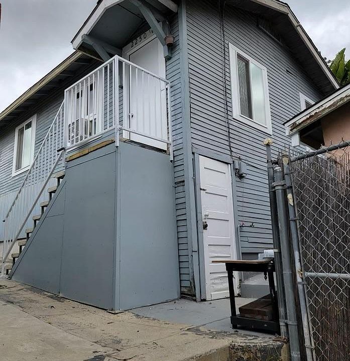 1st image of 2250 1/4 Duane St