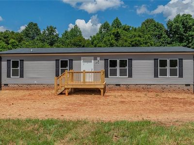 1849 Garner Rd, Yadkinville, NC, 27055