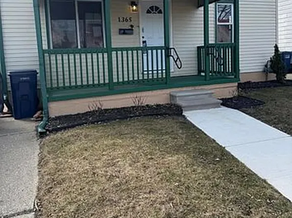1365 Stewart Ave, Lincoln Park, MI 48146