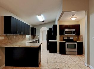 10660 SW 21st St #0, Hollywood, FL 33025