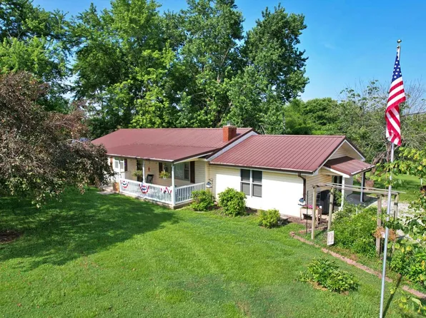 4139 Altenberger Rd, Metropolis, IL 62960