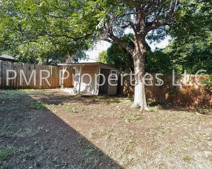 1708 NW Pollard Ave — Photo 16