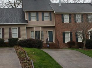 326 Woodburn Creek Rd, Spartanburg, SC 29302