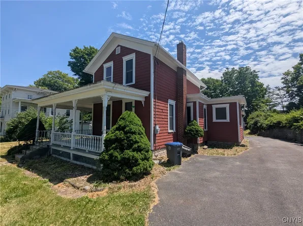 118 Smith St, Manlius, NY 13104