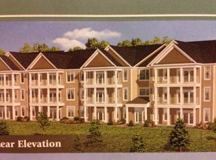 200 Center Meadow Lane #Top Floor, Danbury, CT 06810