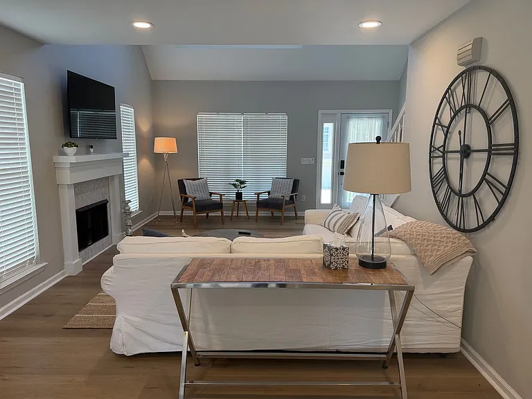 10 Cobblestone Ct — Photo 10
