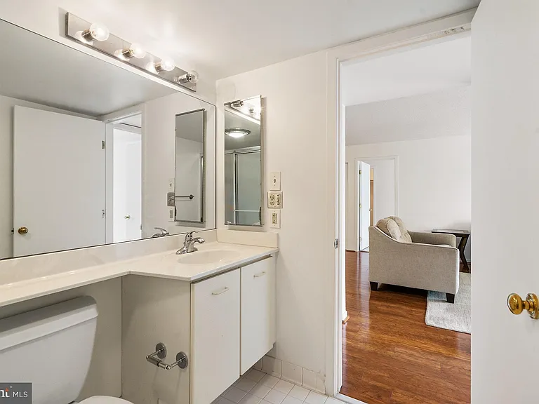 2111 Wisconsin Ave NW #203 — Photo 22