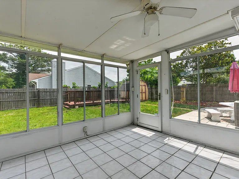 3200 Vermeer Dr #8 — Photo 29