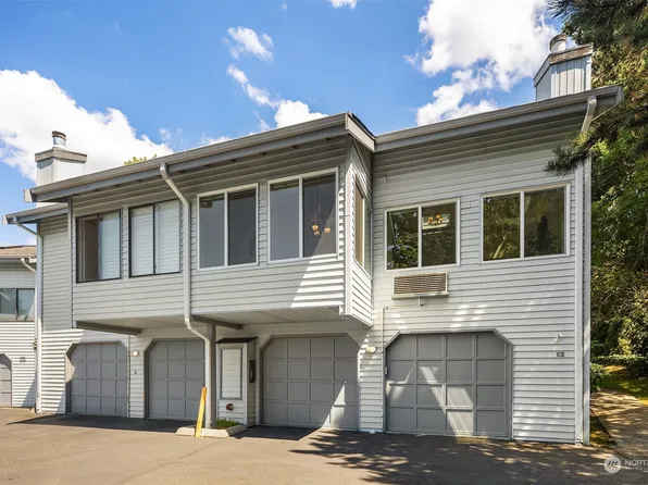 11606 100th Avenue NE #C2, Kirkland, WA 98034