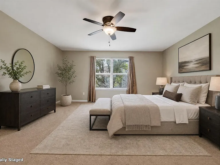 699 Bay Pointe Dr — Photo 31