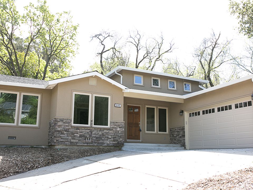 1st image of 646 Vine Hill Way