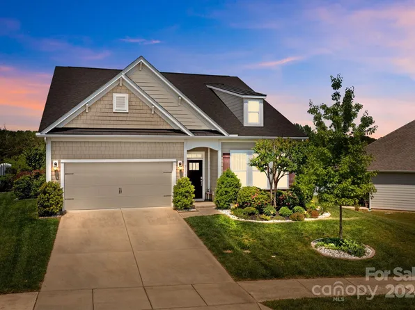 2118 Seagull Dr, Denver, NC 28037