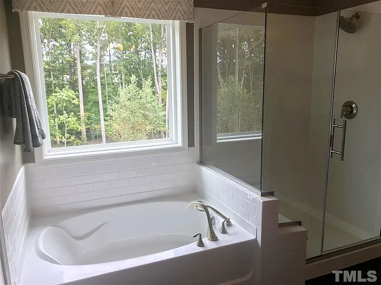 1120 Canyon Shadows Ct — Photo 12