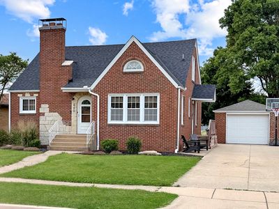 440 W 2nd St, Oglesby, IL, 61348