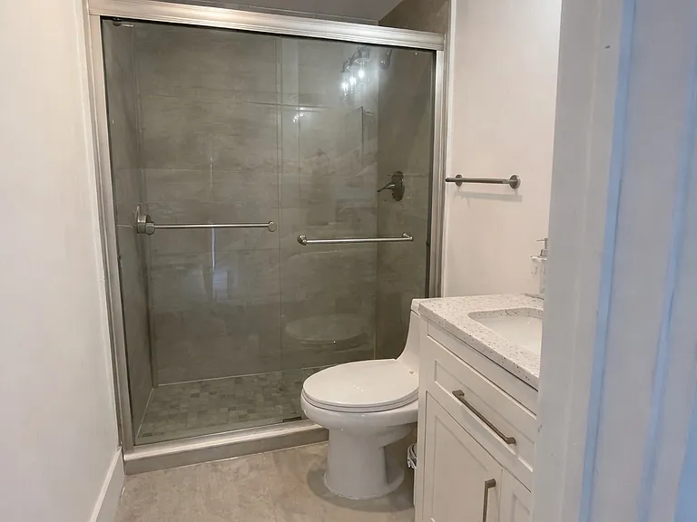 1255 W 49th Pl #E102 — Photo 6