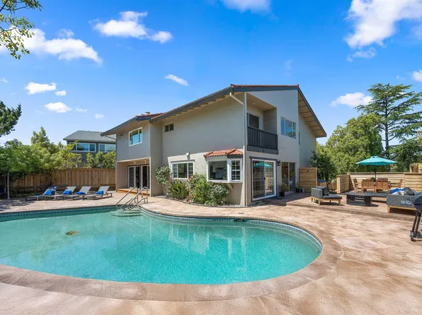 1051 Lea Dr, San Rafael, CA 94903