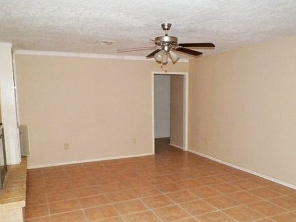 3rd image of 6915 SW Beta Ave