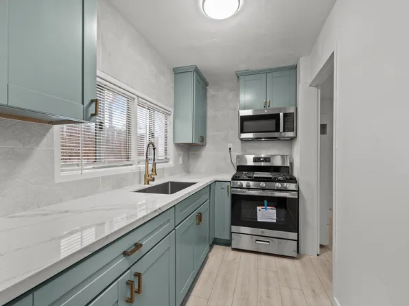 3917 Haines St #3925, San Diego, CA 92109