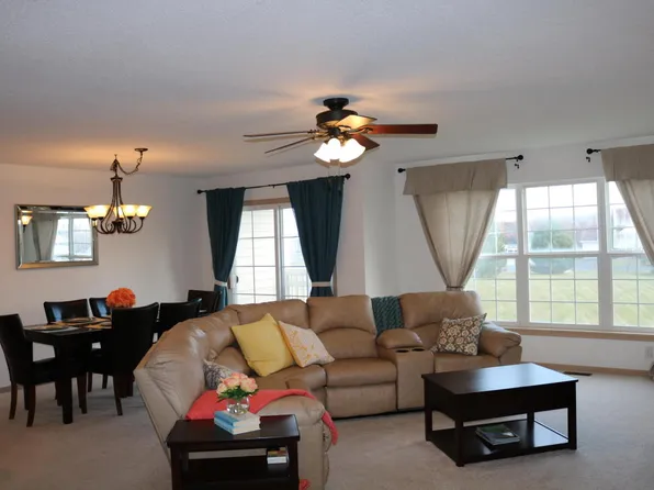 2141 Jefferson Ln, Delavan, WI 53115