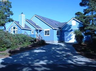 25 Coast Guard Rd, Florence, OR 97439