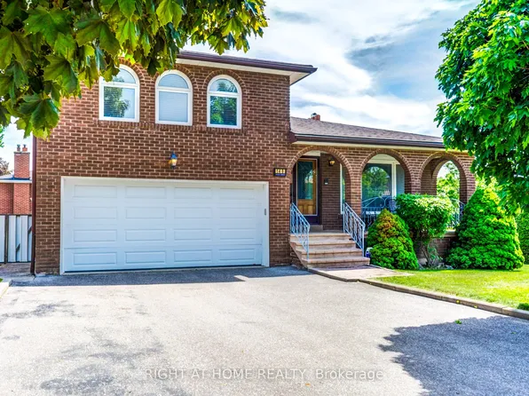 149 Jeanne Dr W, Vaughan, ON L4L 1X8