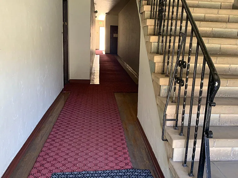 448 N Sierra Bonita Ave #6 — Photo 7