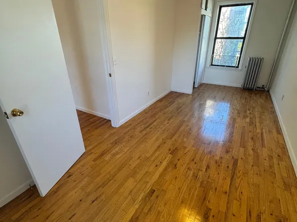 (undisclosed Address), Bronx, NY 10452