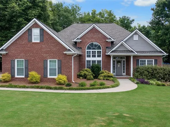 28 Priory Club Dr NW, Cartersville, GA 30120