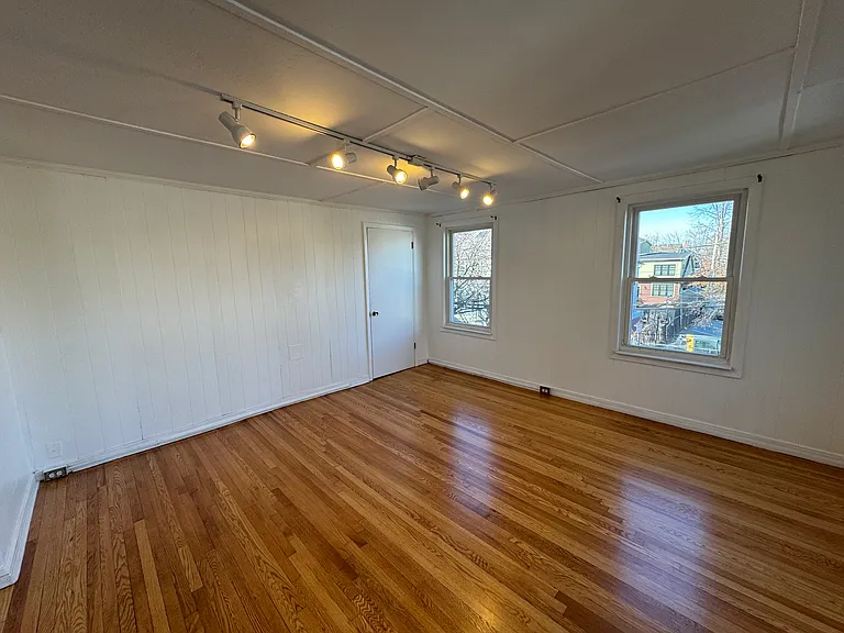 15 Tremont St #2 — Photo 10