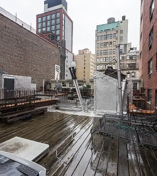 219 E 23rd St #19 — Photo 3