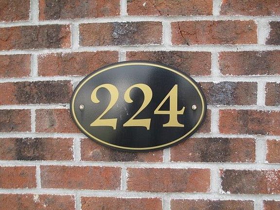 3rd image of 224 Wilshire Way