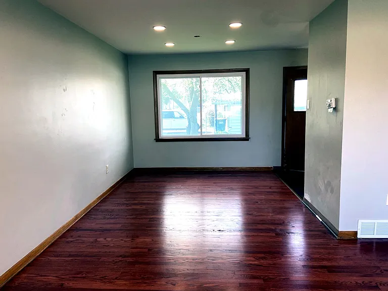 254 Sycamore Ln — Photo 4