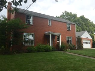 1311 Windermere Dr, Pittsburgh, PA