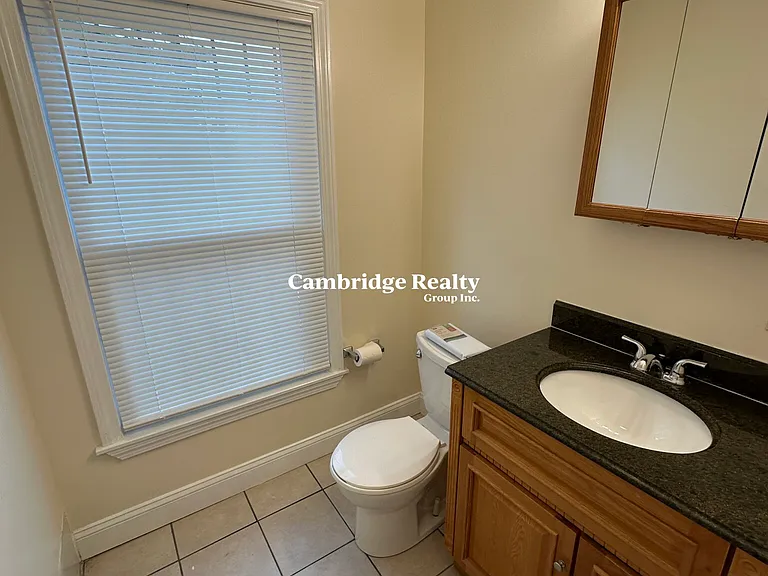 387 Somerville Ave #2 — Photo 8