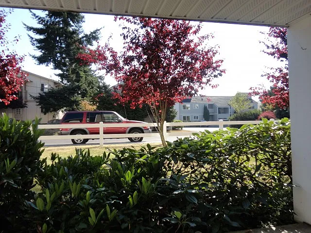 3 bedroom, 1.5 bathroom 3 bedroom, 1.5 bathroom