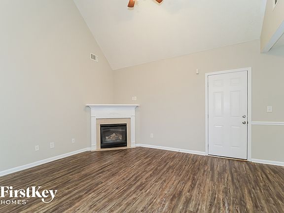 2nd image of 1570 New Orleans Way