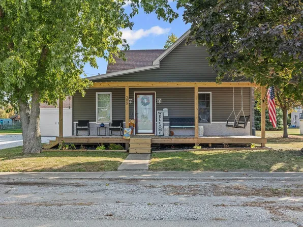 305 S Wabash St, New Richmond, IN 47967