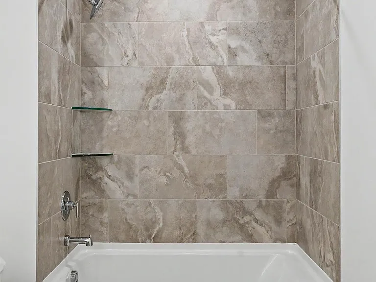 701 N Henry St #306 — Photo 43