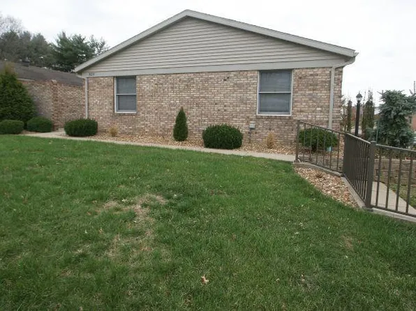 525 W 36th St #1, Jasper, IN 47546