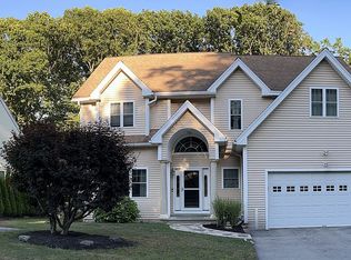 33 Balis Ave, Worcester, MA 01604