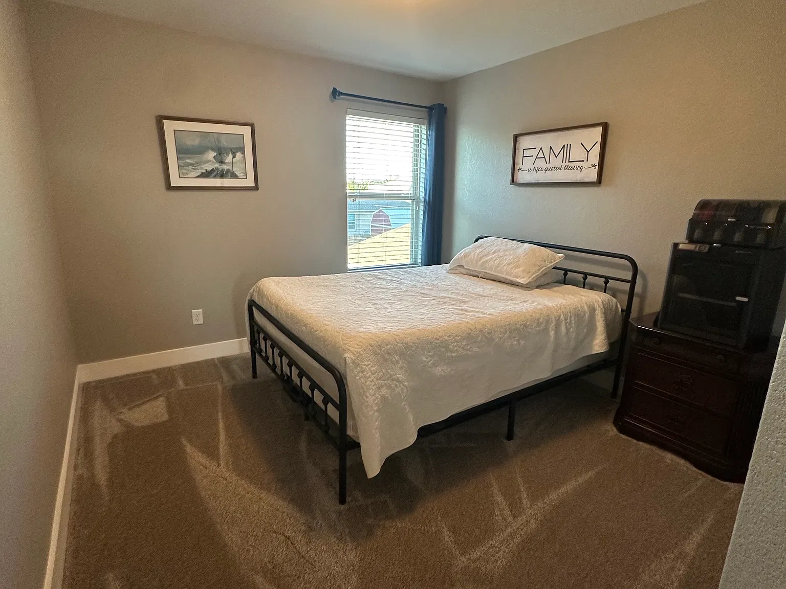 4 bed, 2.5 bath, 2150 sqft, $2,700 — Photo 3