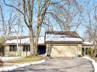 50 McKinley St, St Charles, IL