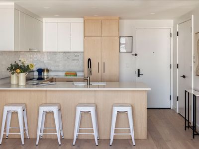 173 McGuinness Blvd #2D, Brooklyn, NY, 11222