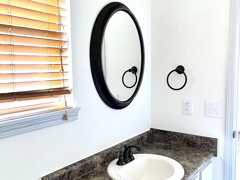 3187 W Old Farmington Rd — Photo 11