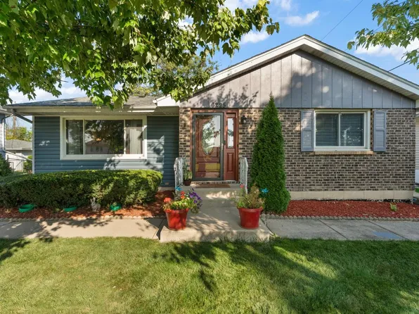 6225 Wisconsin St, Hobart, IN 46342