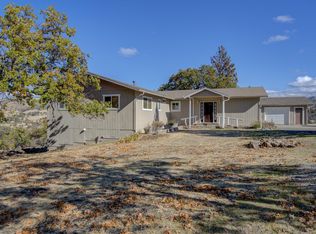 3115 Racoon Dr, Hornbrook, CA 96044