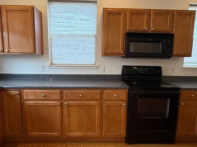 5407 Zephyr Ct — Photo 9