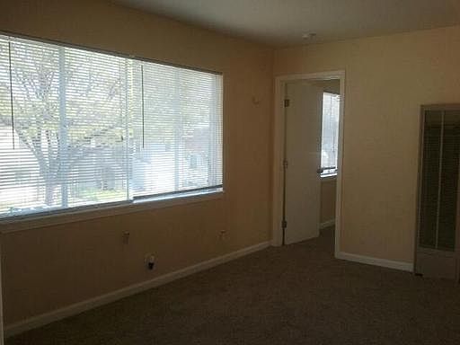 2nd image of 3132 3rd Ave APT 6